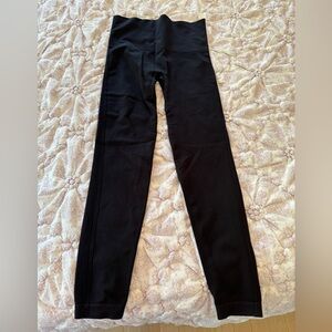NWOT Spanx “Look at me Now” black leggings. Size Large.